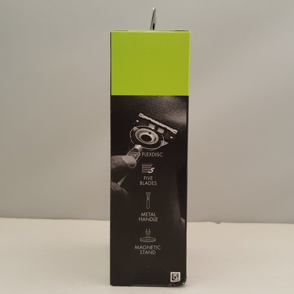 NEW Gillette GilletteLabs Mens Razor w/ Exfoliating Bar 1 Refill - Picture 4 of 7